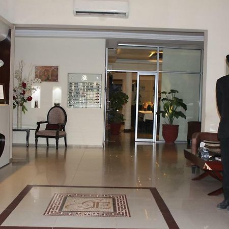 Hotel Grand Enclave Lahore Exteriér fotografie