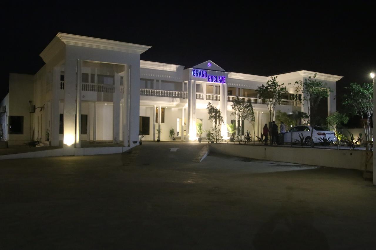 Hotel Grand Enclave Lahore Exteriér fotografie